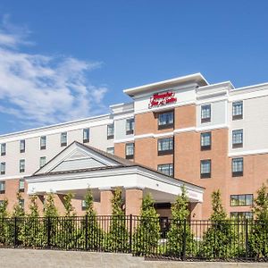 Hampton Inn & Suites Yonkers - Westchester